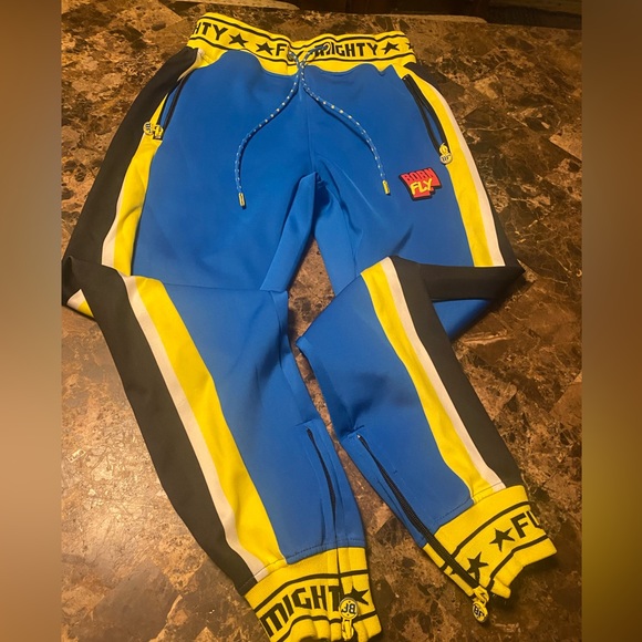 Born Fly - Picture 14 of 16